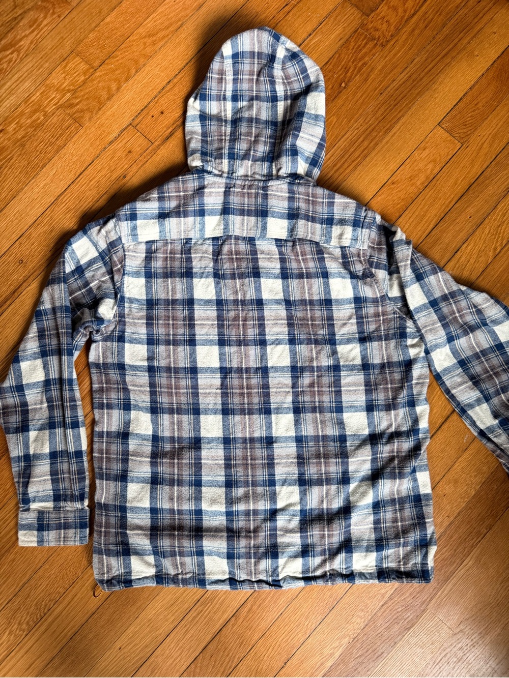 L.L. Bean Blue & Brown Plaid Hooded Shirt - Picture 10 of 10